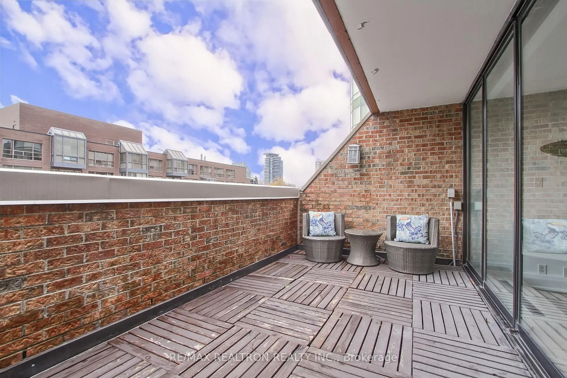 Photo 50 of Unit 406, 55A Avenue Road, Toronto, The Annex — HOMEH