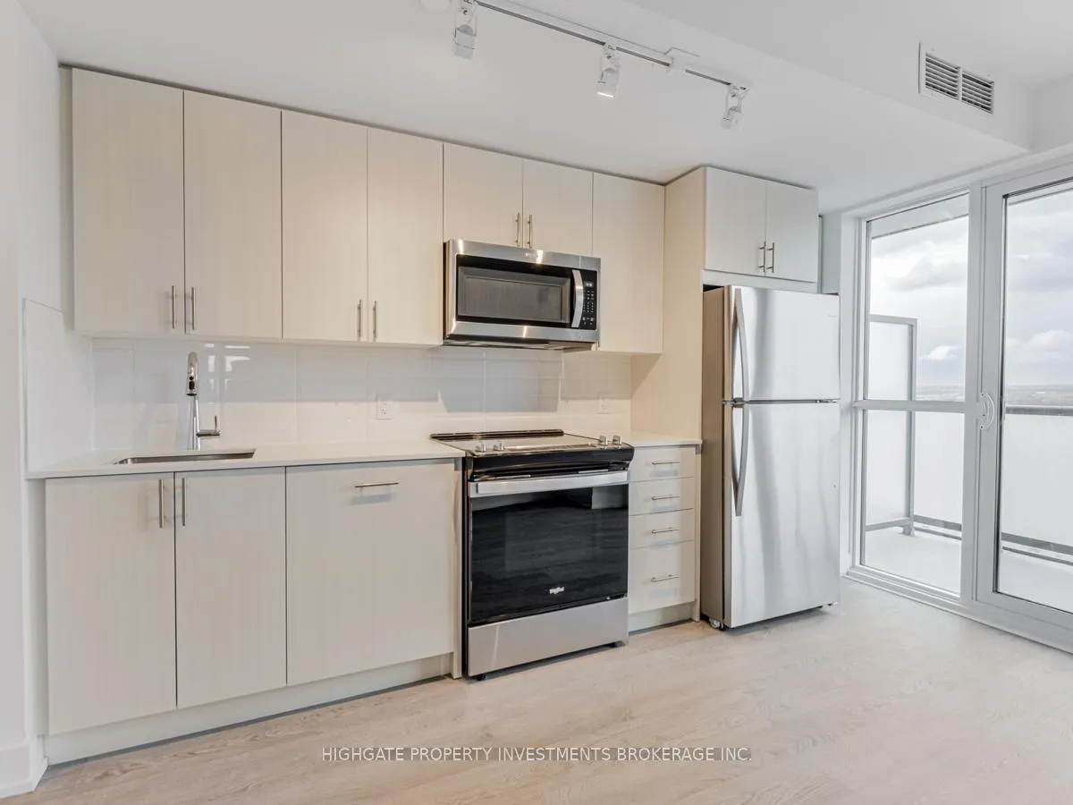 Photo 7 of Unit 2107, 2550 Simcoe Street N, Oshawa, Windfields — HOMEH