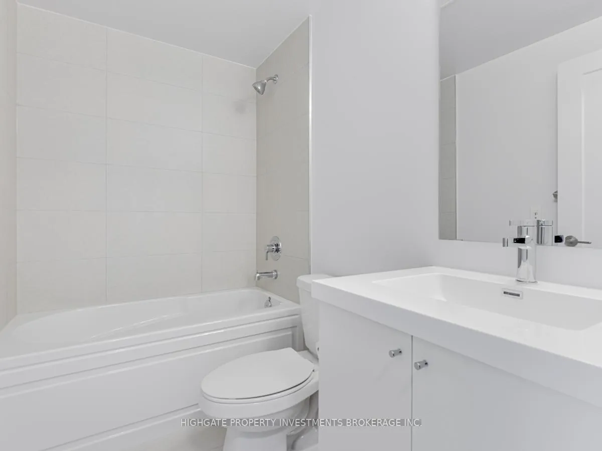 Photo 11 of Unit 2107, 2550 Simcoe Street N, Oshawa, Windfields — HOMEH