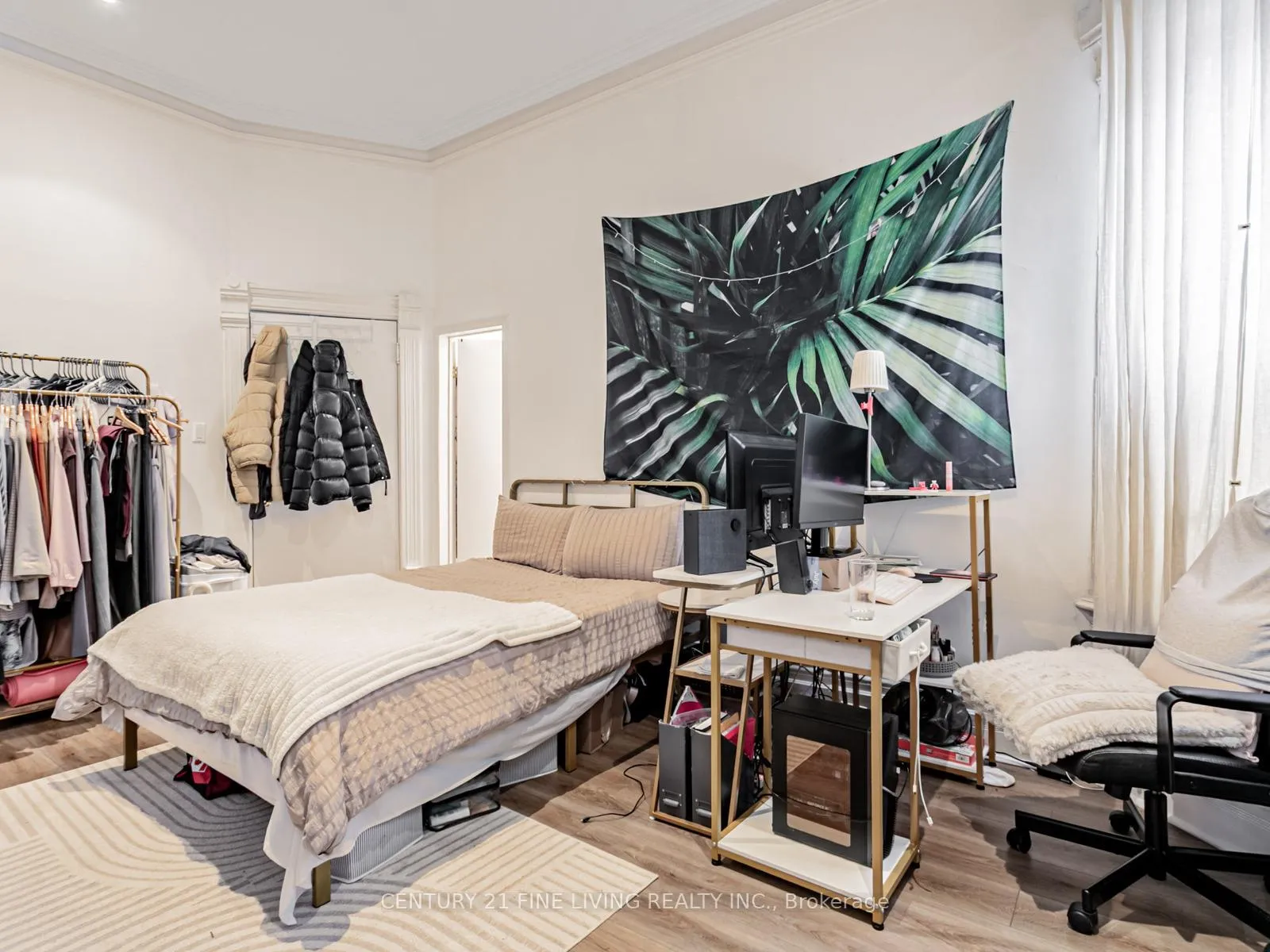Photo 12 of 24 Webster Avenue, Toronto, The Annex — HOMEH