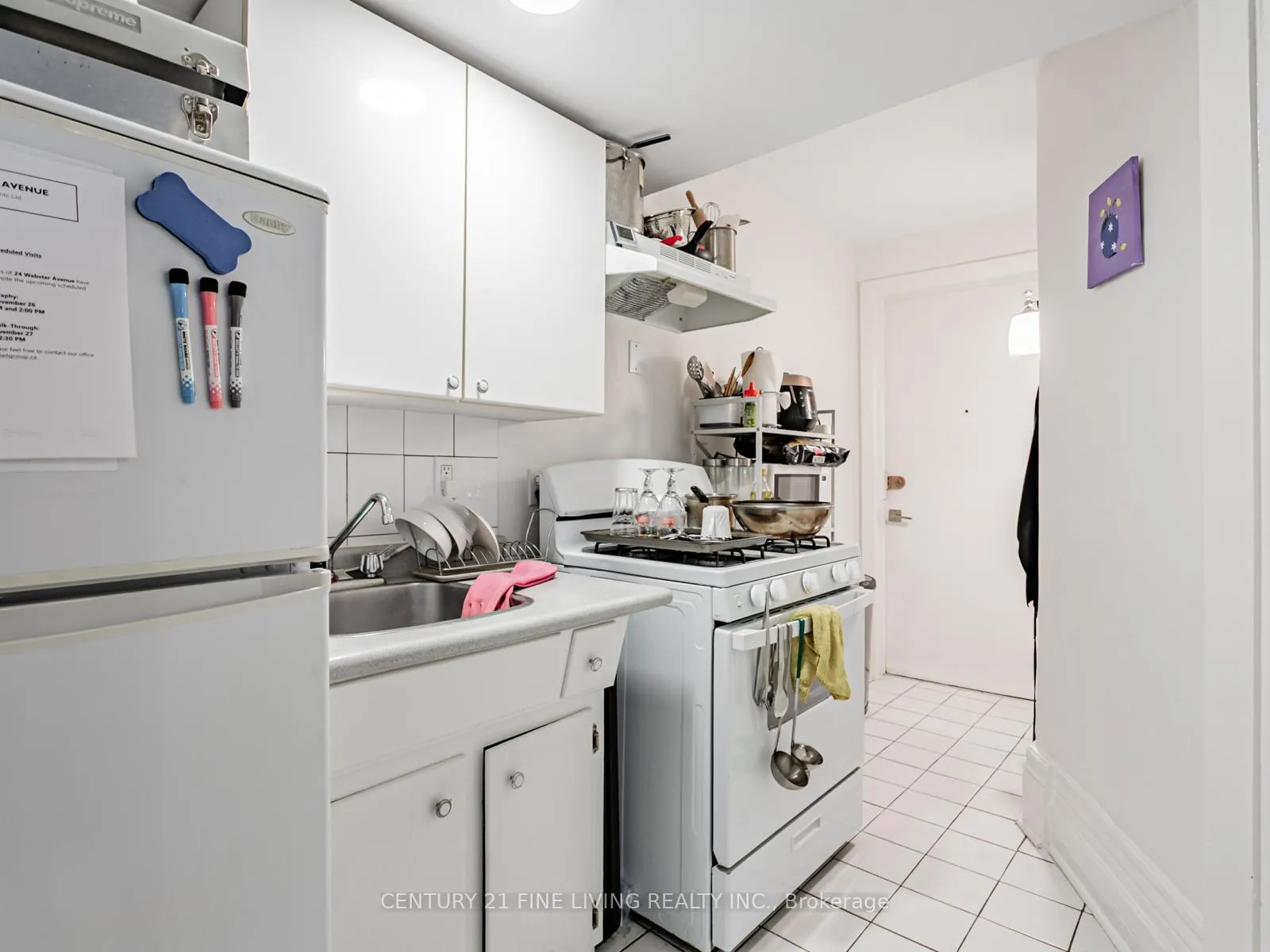 Photo 13 of 24 Webster Avenue, Toronto, The Annex — HOMEH