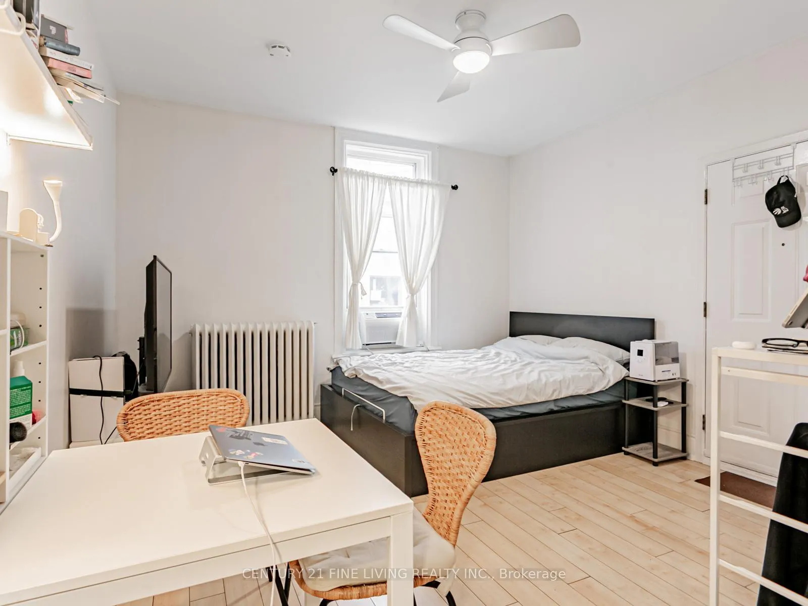 Photo 14 of 24 Webster Avenue, Toronto, The Annex — HOMEH