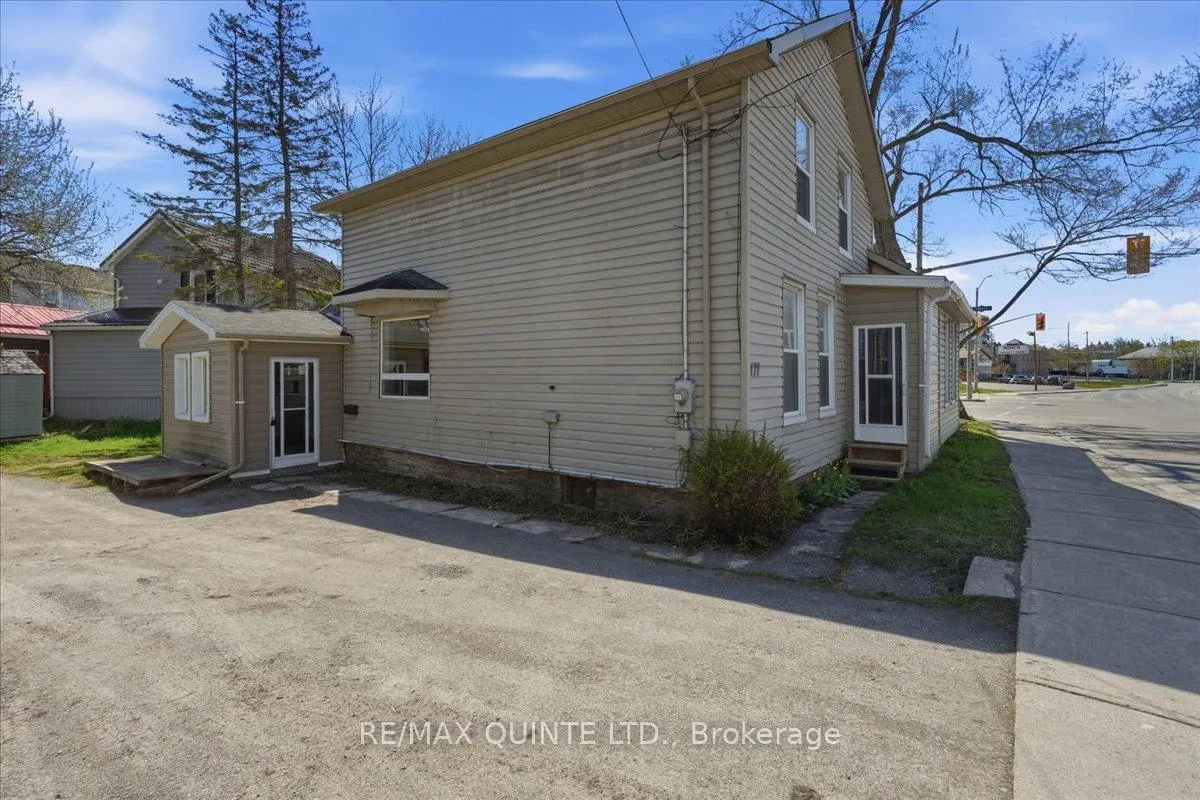 Photo 39 of 171 Station Street, Belleville, Belleville Ward — HOMEH