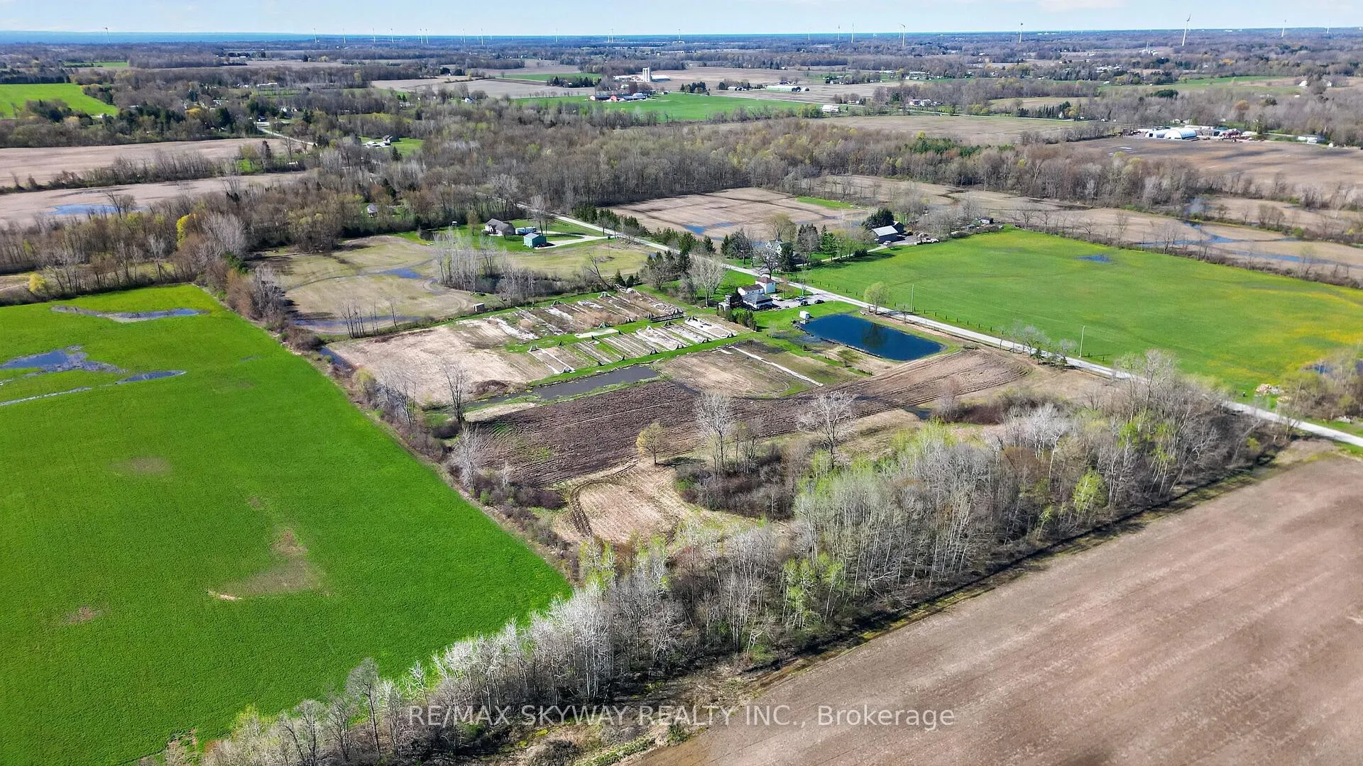 Photo 35 of 53263 Winger Road E, Wainfleet, Marshville/Winger — HOMEH