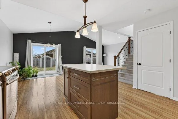 Photo 19 of 1271 Atkinson Street, Kingston, City Northwest — HOMEH