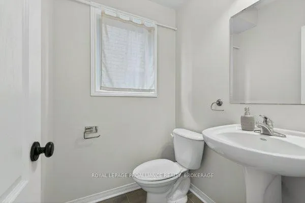 Photo 20 of 1271 Atkinson Street, Kingston, City Northwest — HOMEH