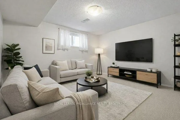 Photo 30 of 1271 Atkinson Street, Kingston, City Northwest — HOMEH