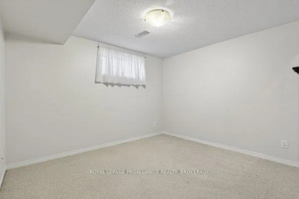 Photo 31 of 1271 Atkinson Street, Kingston, City Northwest — HOMEH