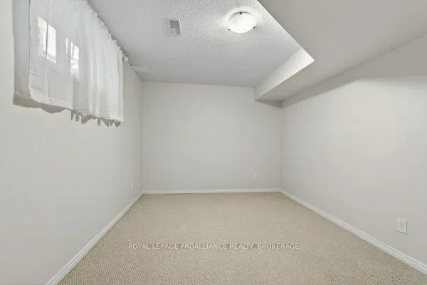 Photo 34 of 1271 Atkinson Street, Kingston, City Northwest — HOMEH