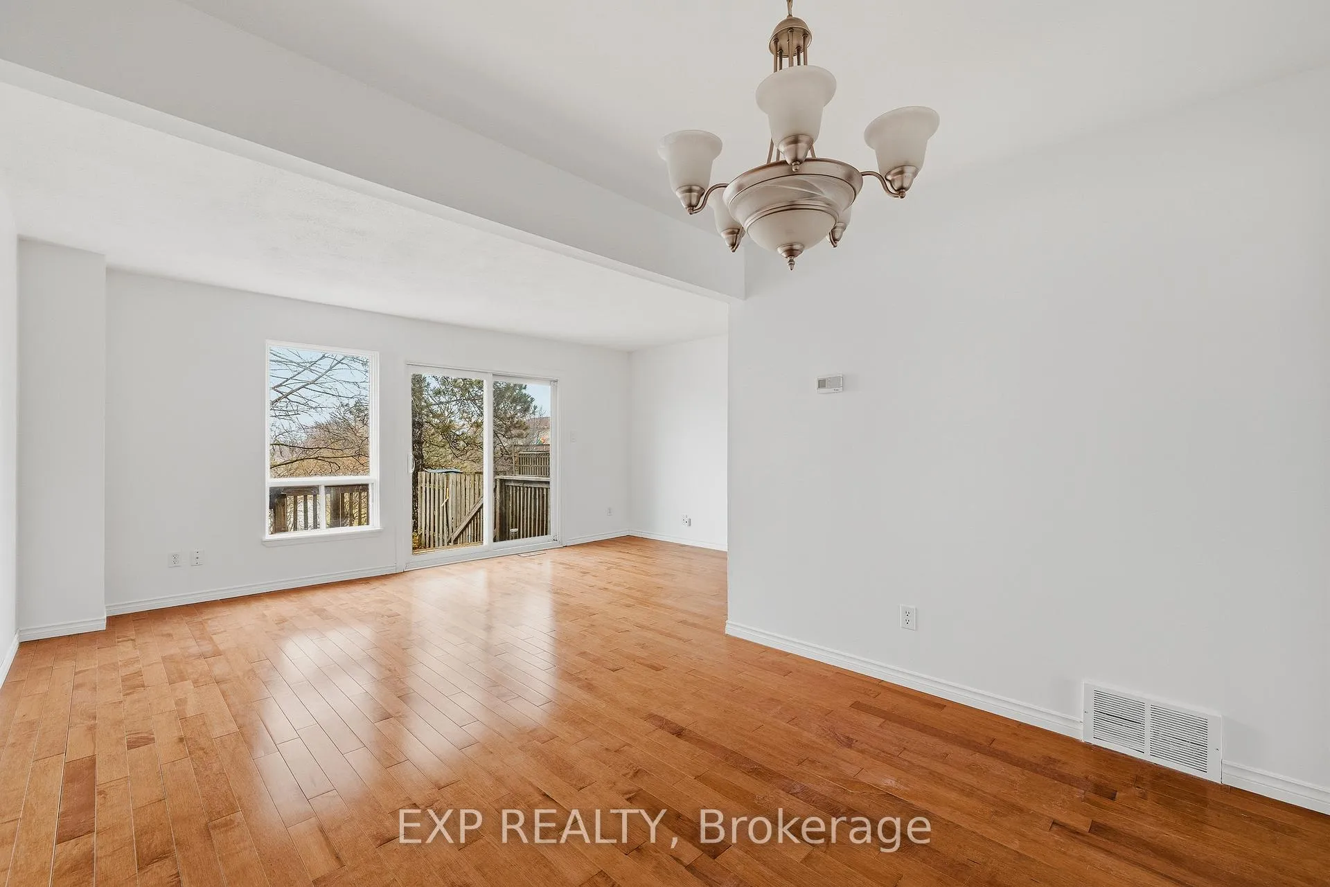 Photo 7 of 55 Dovercliffe Road, Guelph, Dovercliffe Park/Old University — HOMEH