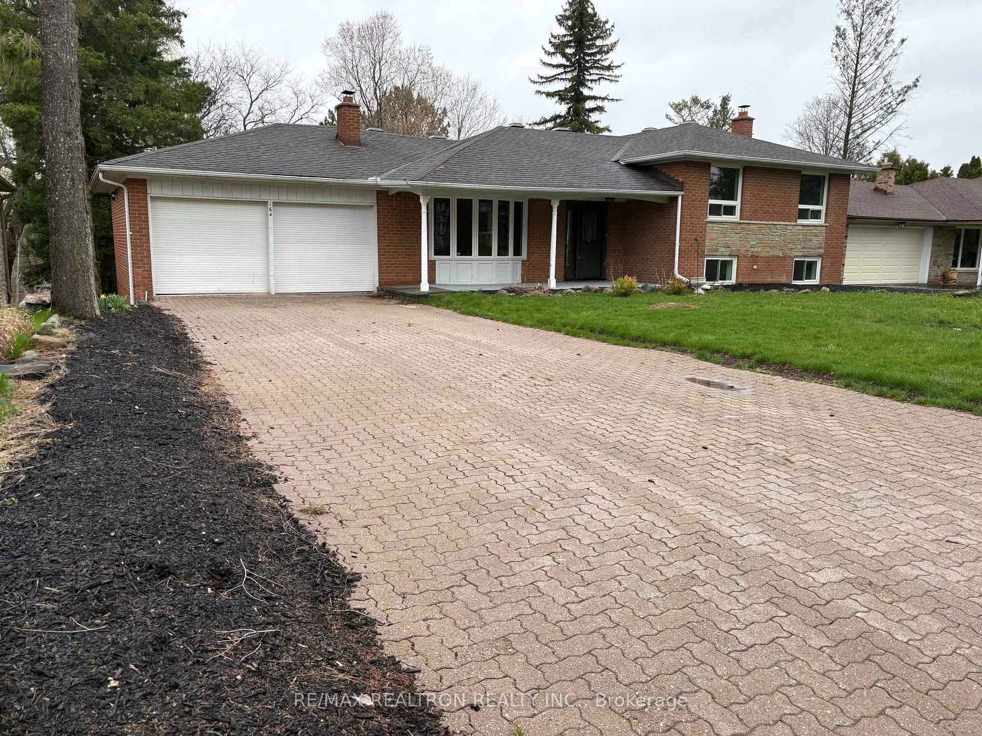 Photo 1 of 164 Norman Drive, King, King City — HOMEH