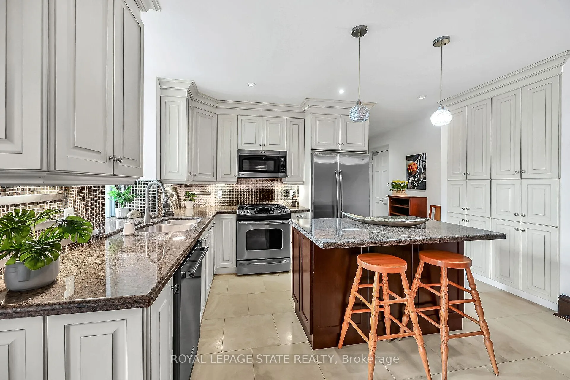 Photo 8 of Unit 41, 86 Herkimer Street, Hamilton, Durand — HOMEH