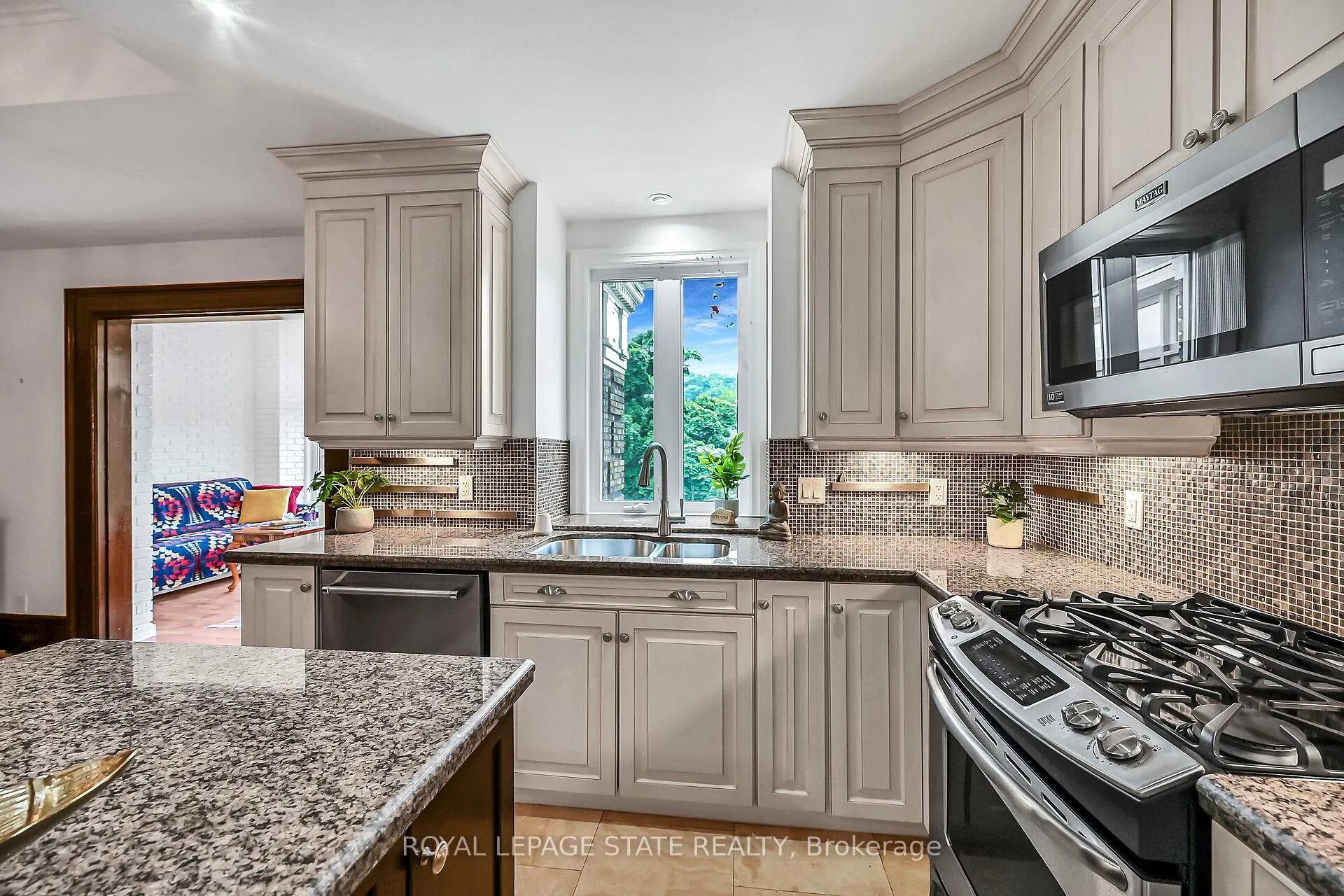 Photo 10 of Unit 41, 86 Herkimer Street, Hamilton, Durand — HOMEH