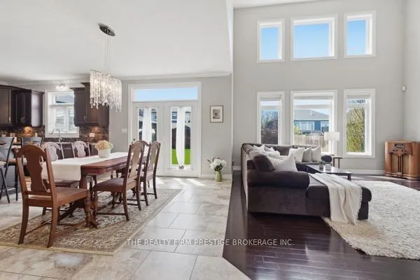 Photo 8 of 38 Veale Crescent, Strathroy-Caradoc, SW — HOMEH