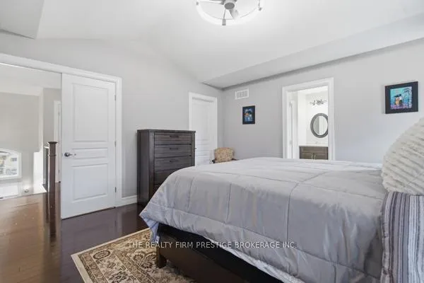 Photo 25 of 38 Veale Crescent, Strathroy-Caradoc, SW — HOMEH