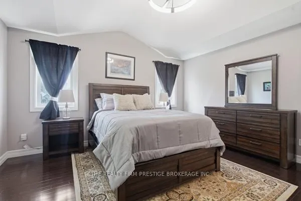 Photo 26 of 38 Veale Crescent, Strathroy-Caradoc, SW — HOMEH