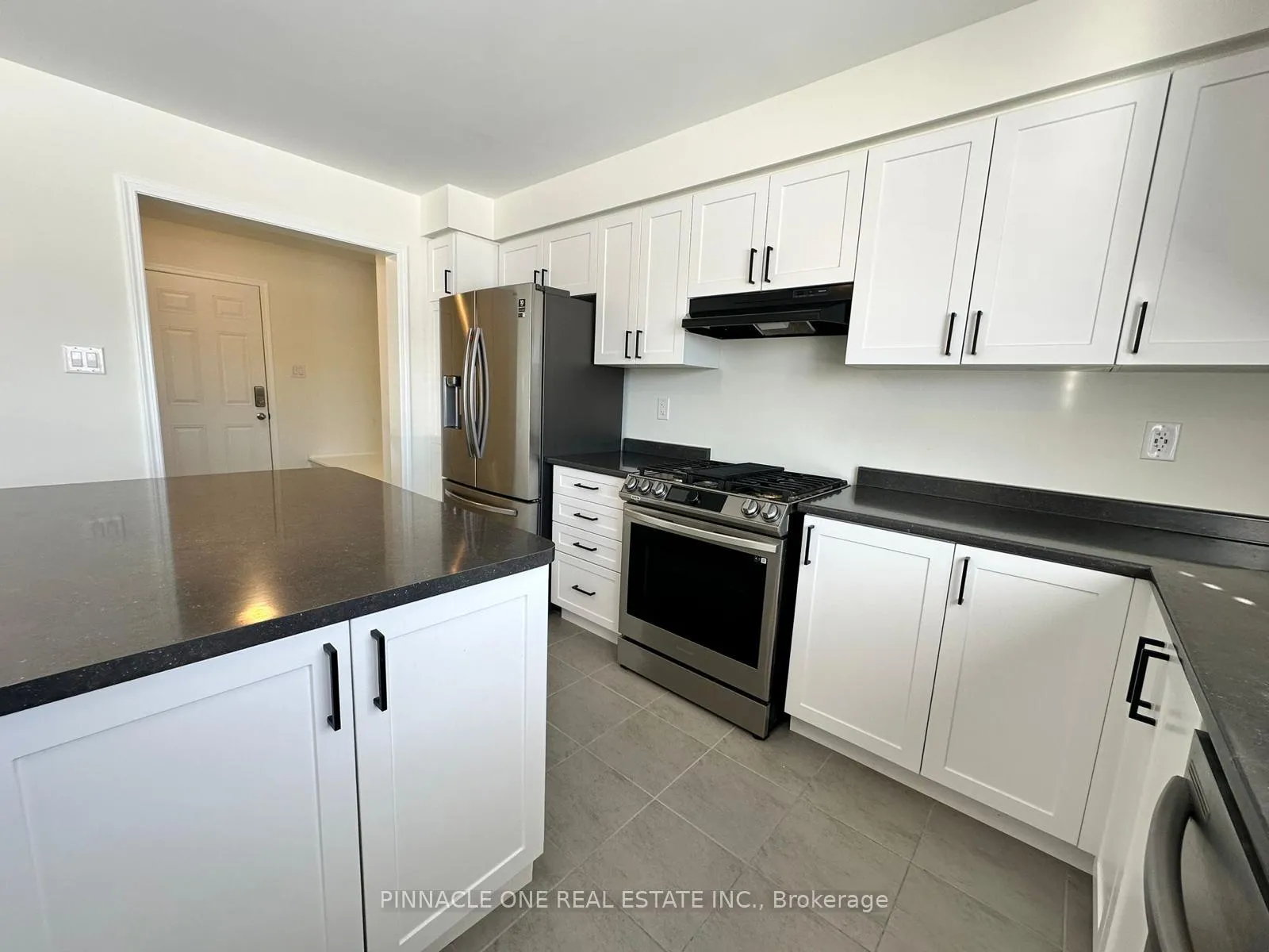 Photo 14 of 44 Chambery Street, Bracebridge, Macaulay — HOMEH