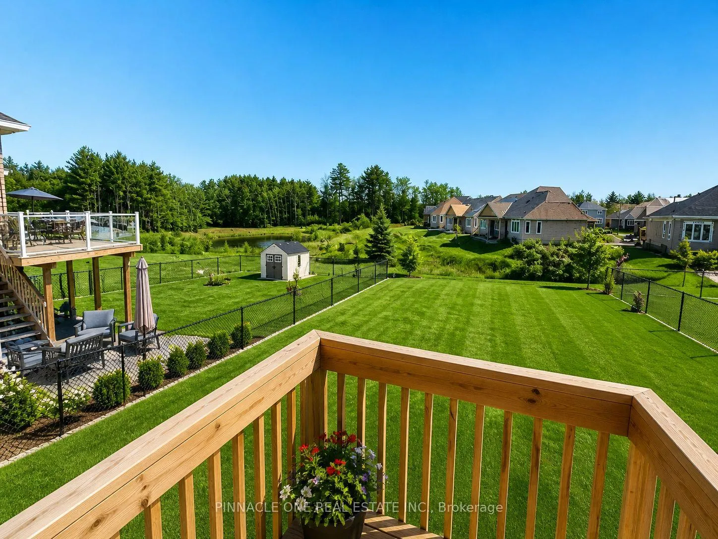Photo 20 of 44 Chambery Street, Bracebridge, Macaulay — HOMEH