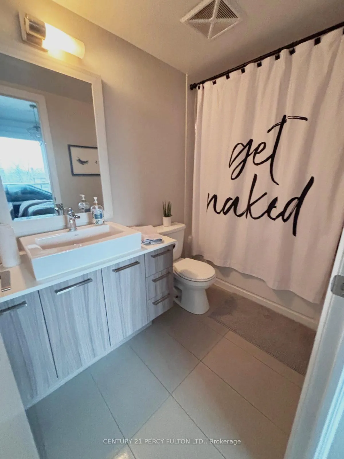 Photo 9 of Unit 215, 4800 Highway 7, Vaughan, East Woodbridge — HOMEH