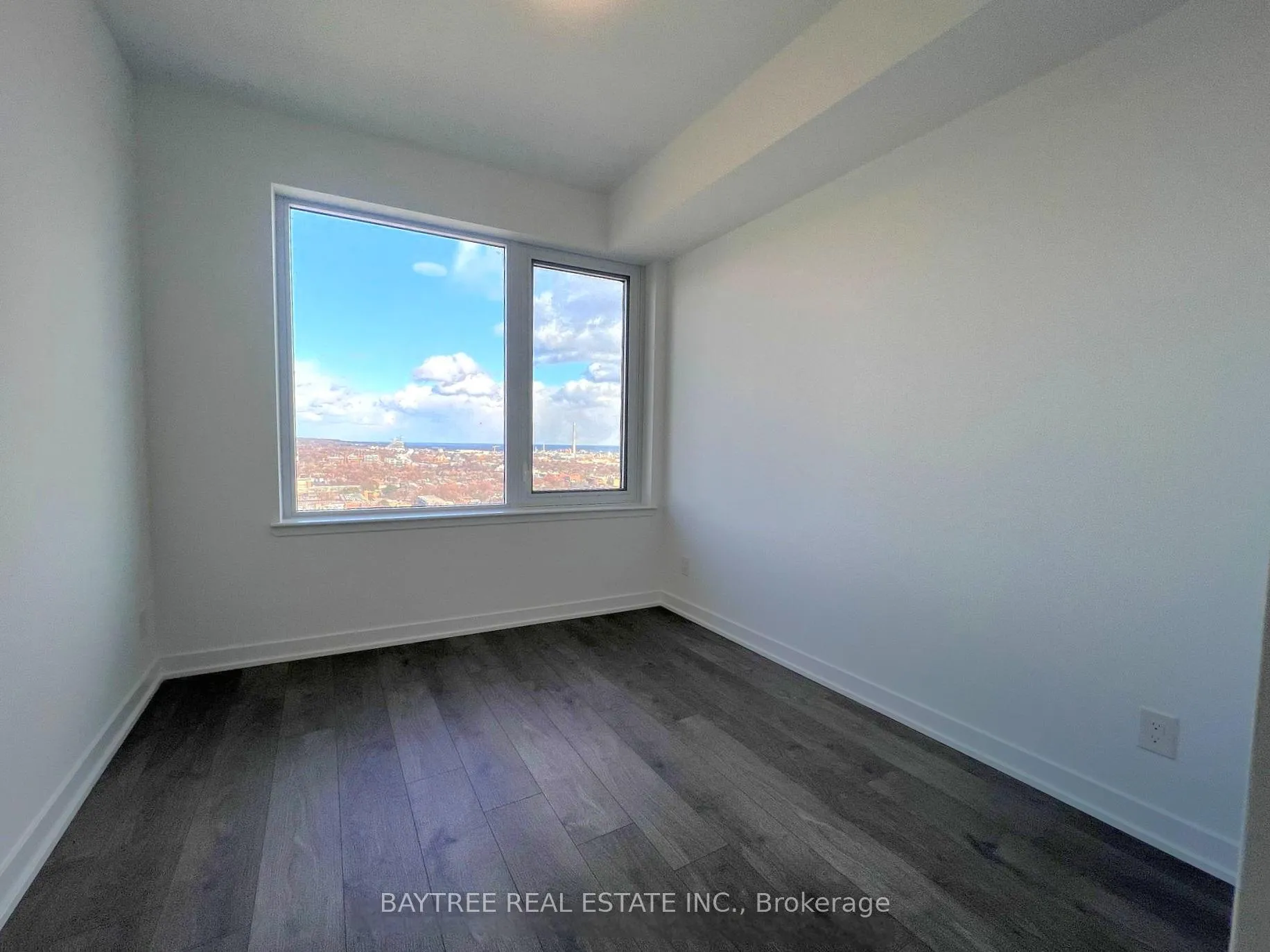 Photo 2 of Unit 2101, 5 Defries Street, Toronto, Regent Park — HOMEH