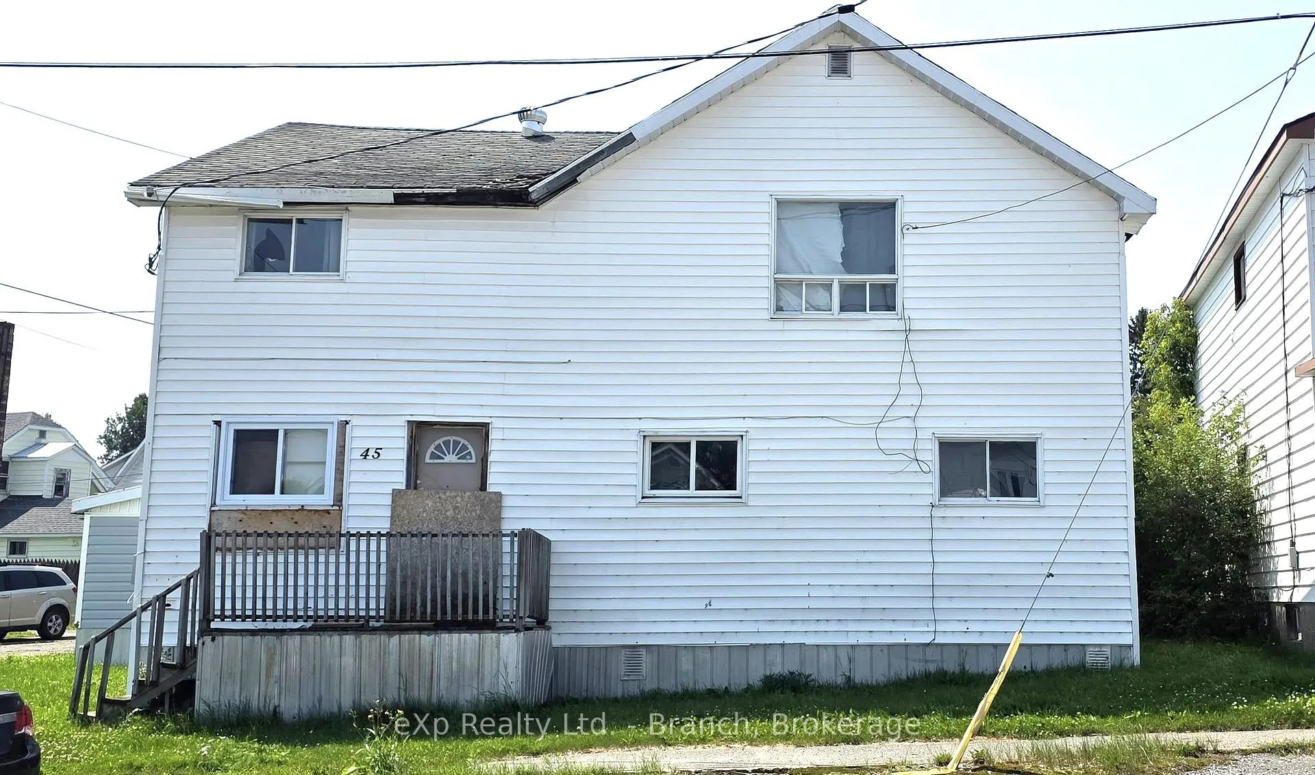 Front of 45 Lebel Avenue