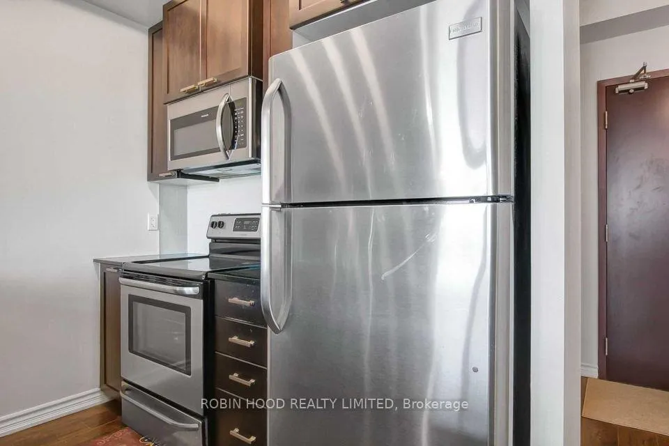Photo 9 of Unit 910, 1328 Birchmount Road, Scarborough, Wexford-Maryvale — HOMEH