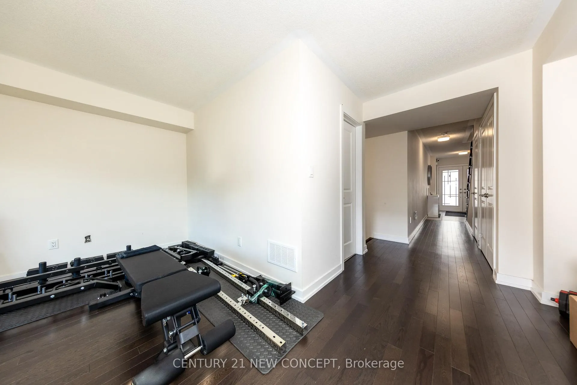 Photo 6 of 1671 Hidden Valley Glen, Pickering, Duffin Heights — HOMEH