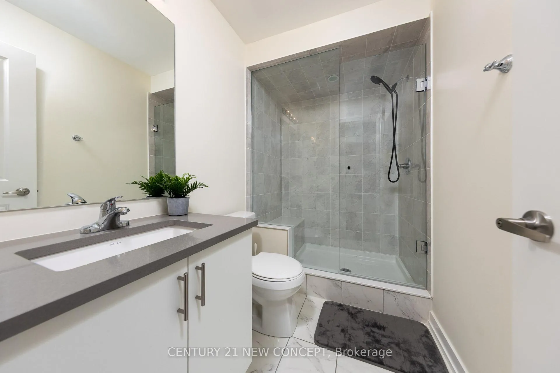 Photo 8 of 1671 Hidden Valley Glen, Pickering, Duffin Heights — HOMEH