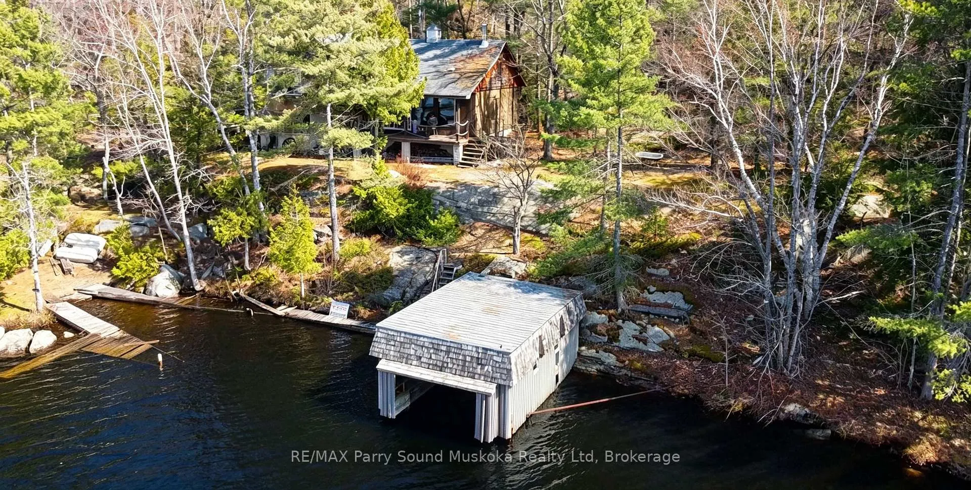Photo 2 of 55 Healey Lake Water, The Archipelago, Archipelago South — HOMEH