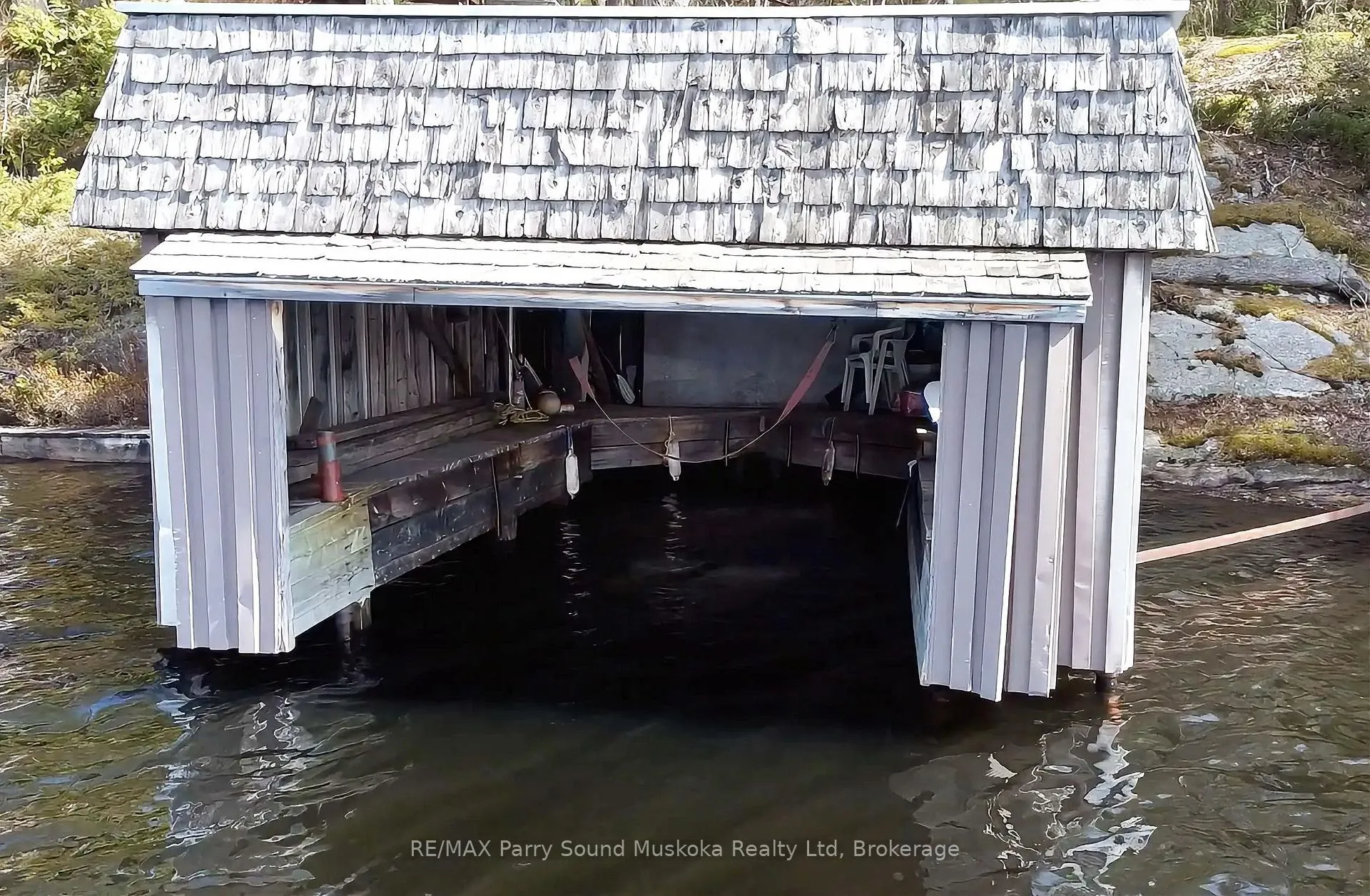 Photo 40 of 55 Healey Lake Water, The Archipelago, Archipelago South — HOMEH