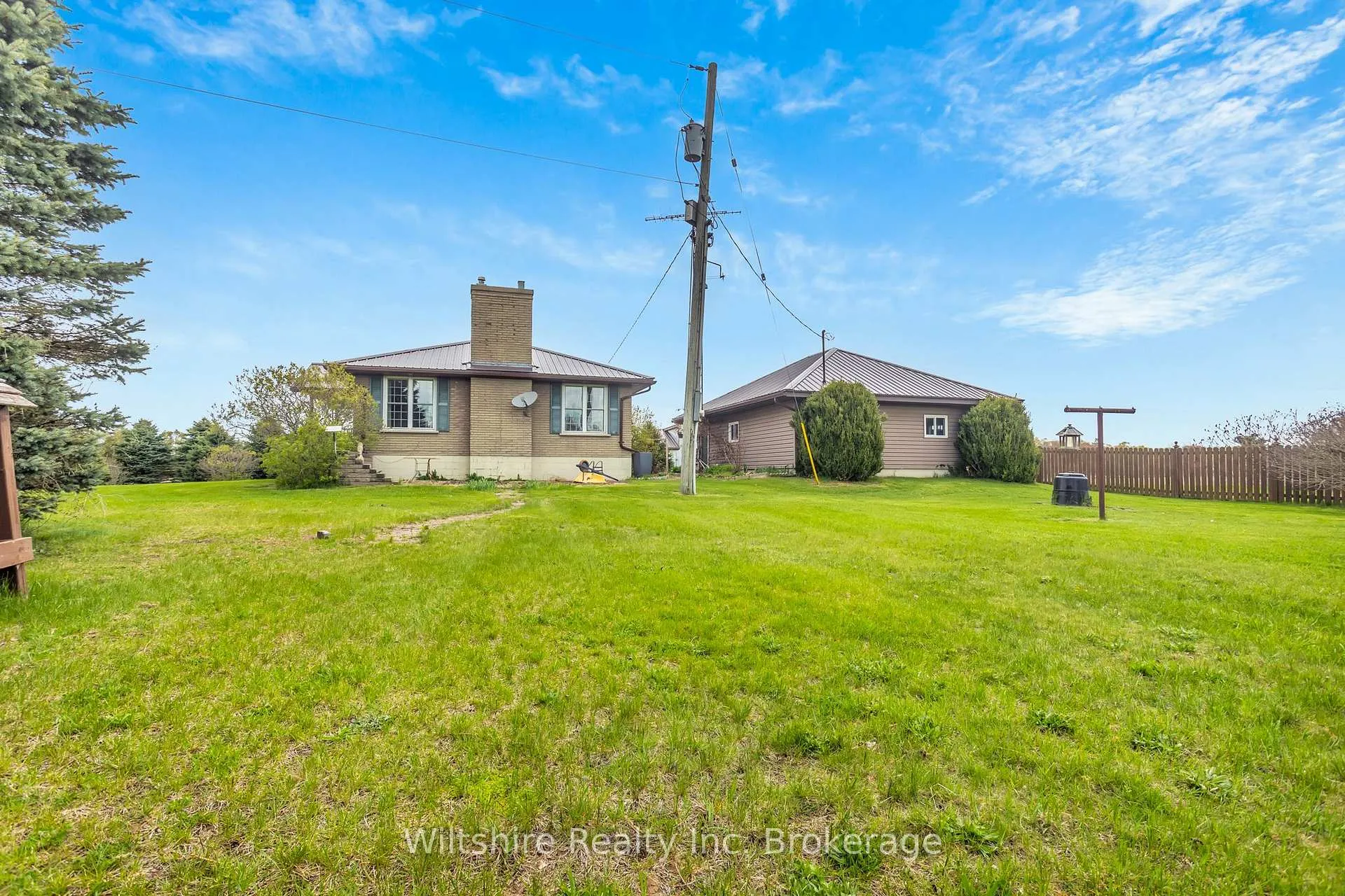 Photo 8 of 490 Norfolk County 28 Road, Norfolk, Rural Houghton — HOMEH