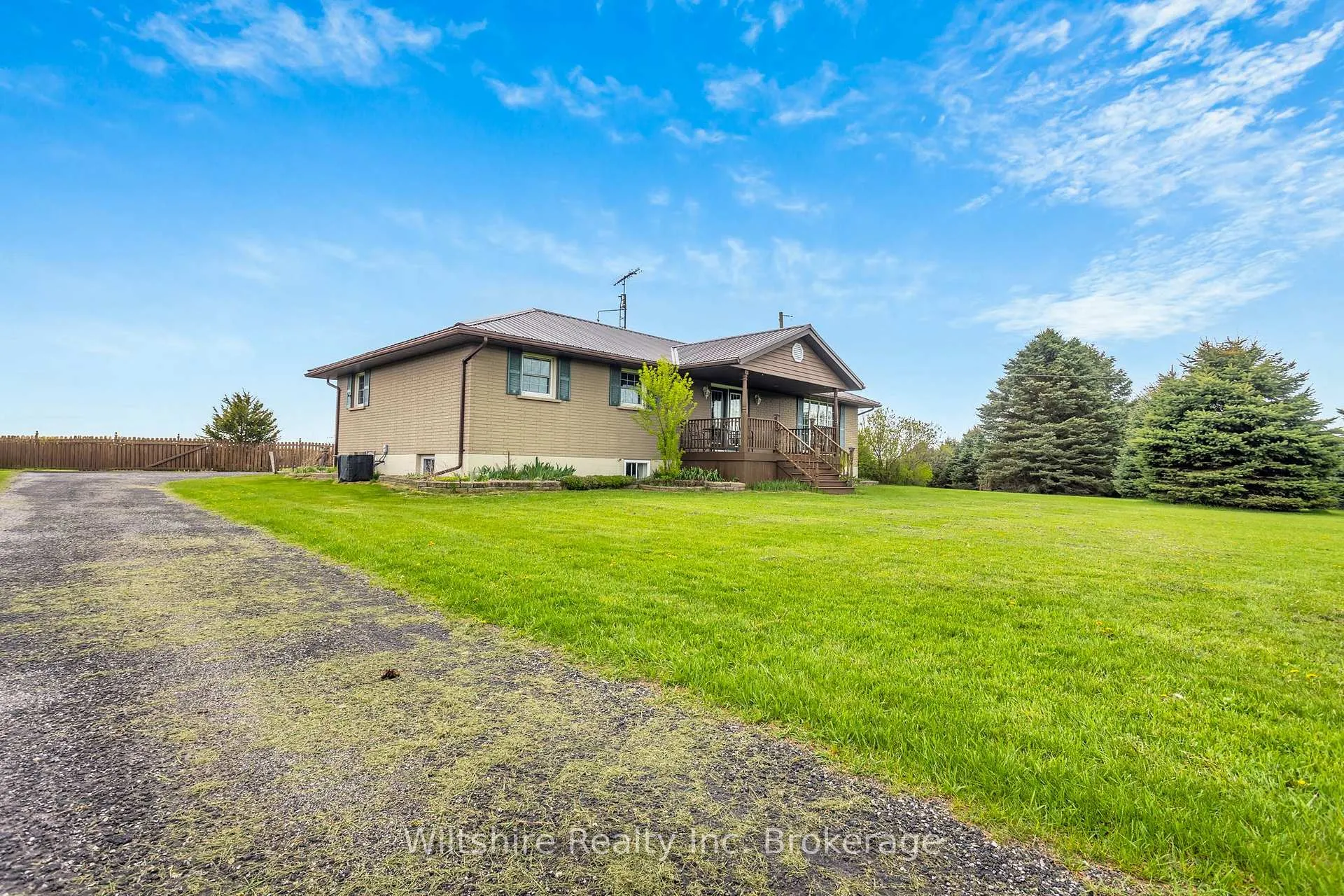 Photo 9 of 490 Norfolk County 28 Road, Norfolk, Rural Houghton — HOMEH