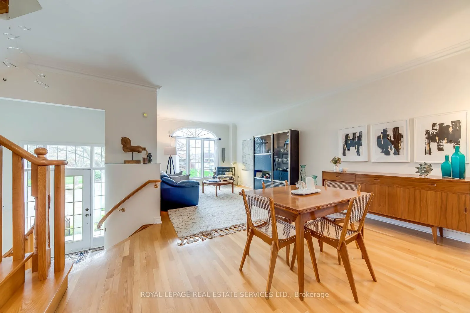 Photo 4 of 175 La Rose Avenue, Etobicoke, Willowridge-Martingrove-Richview — HOMEH