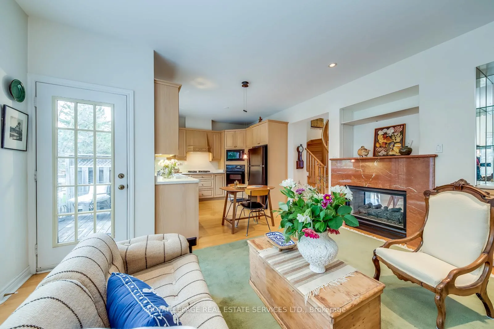 Photo 11 of 175 La Rose Avenue, Etobicoke, Willowridge-Martingrove-Richview — HOMEH