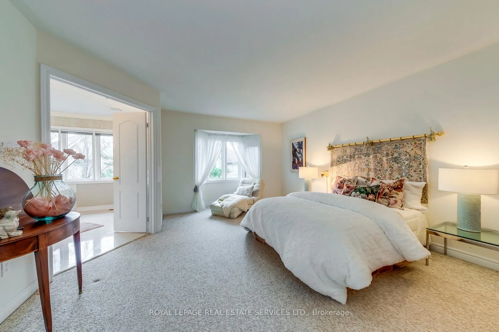 Photo 18 of 175 La Rose Avenue, Etobicoke, Willowridge-Martingrove-Richview — HOMEH