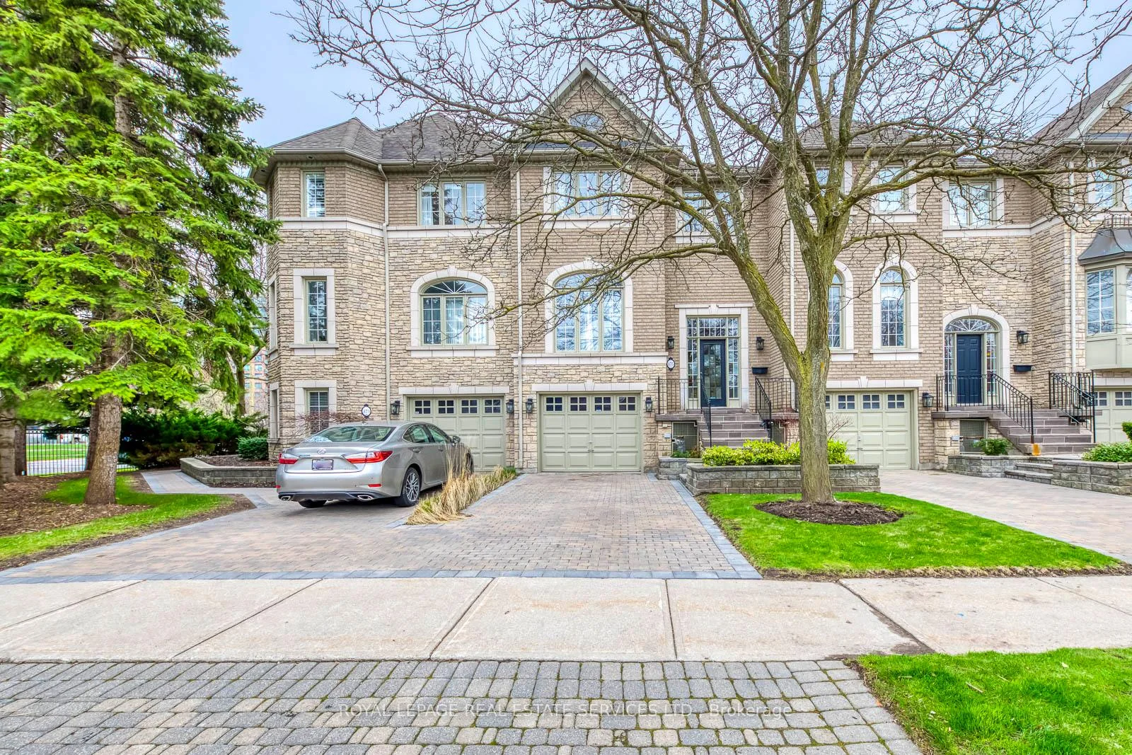 Photo 52 of 175 La Rose Avenue, Etobicoke, Willowridge-Martingrove-Richview — HOMEH