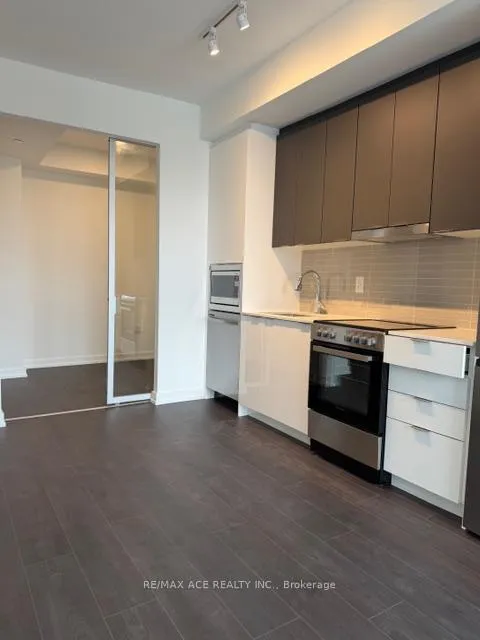 Photo 4 of Unit B616, 9751 Markham Road, Markham, Greensborough — HOMEH