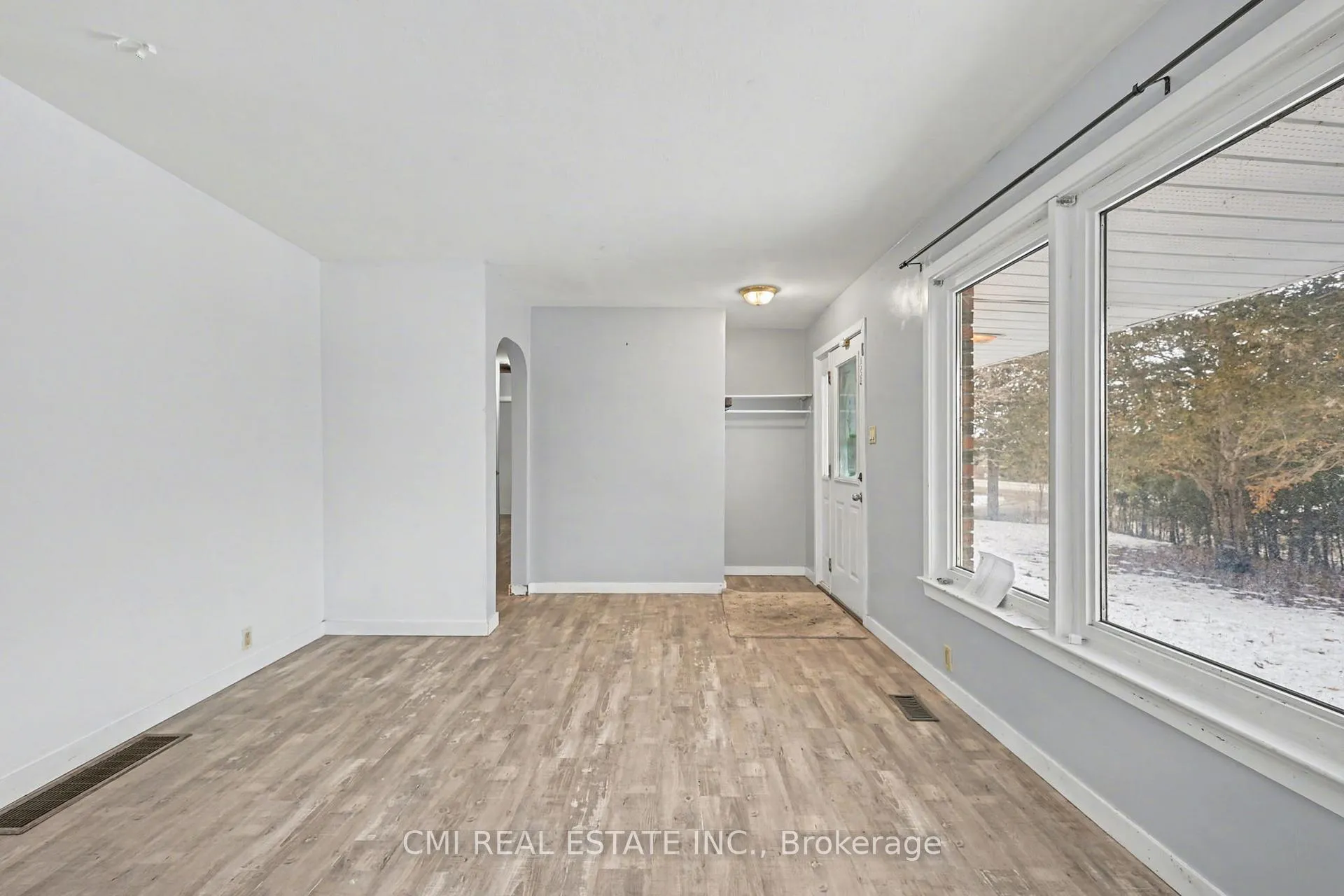Photo 9 of 606 Glen Miller Road, Quinte West, Trenton Ward — HOMEH