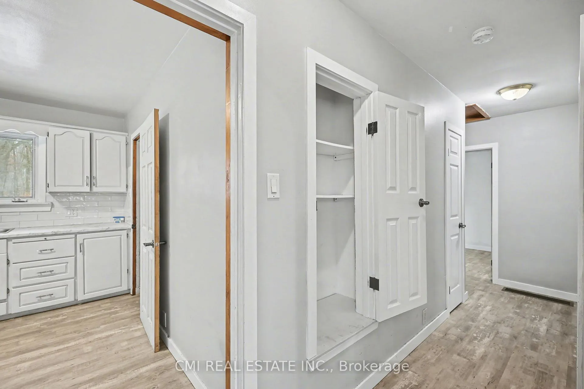 Photo 18 of 606 Glen Miller Road, Quinte West, Trenton Ward — HOMEH
