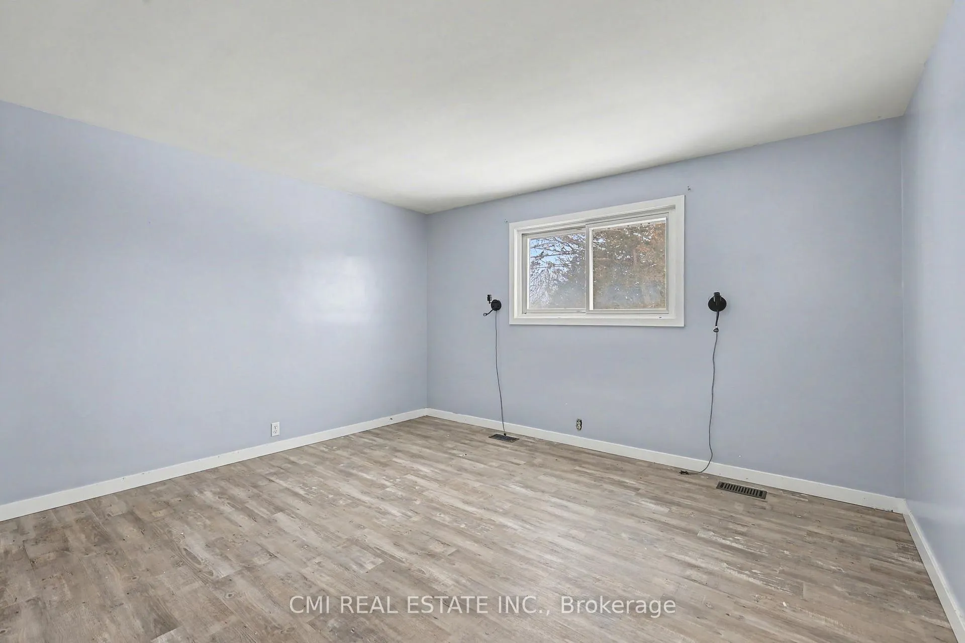 Photo 21 of 606 Glen Miller Road, Quinte West, Trenton Ward — HOMEH