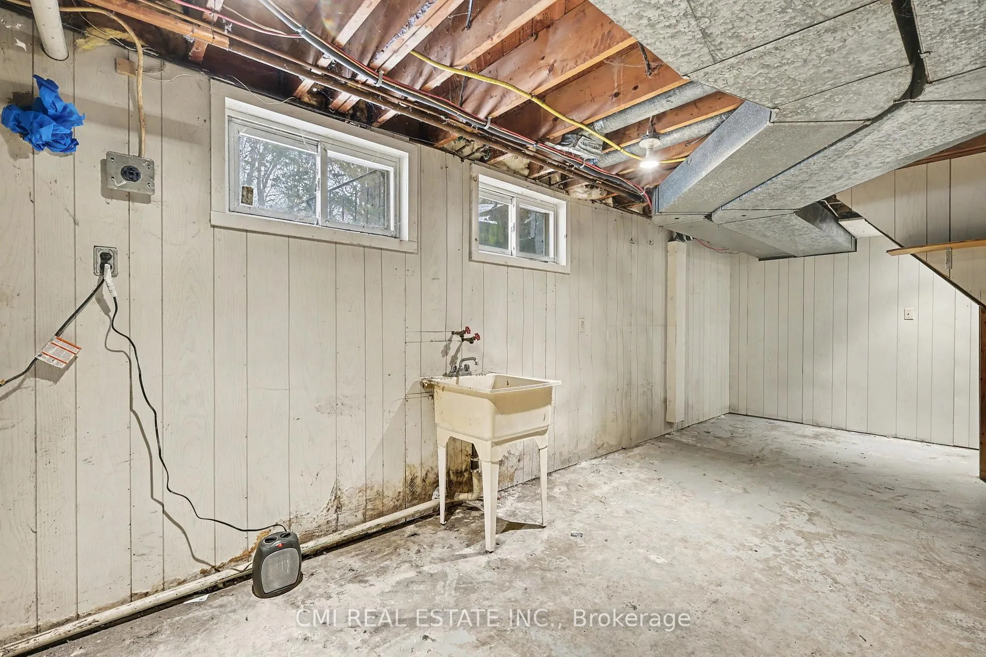 Photo 37 of 606 Glen Miller Road, Quinte West, Trenton Ward — HOMEH