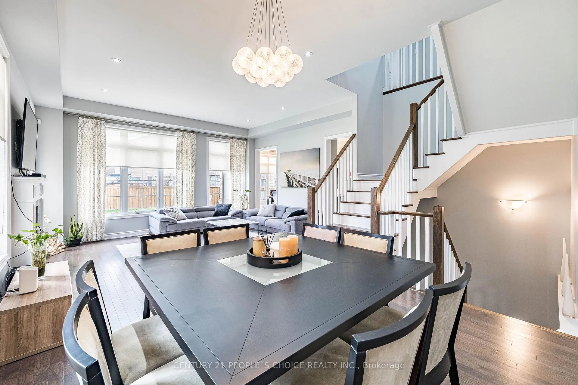 Photo 11 of 65 Honeyview Trail, Brampton, Bram East — HOMEH