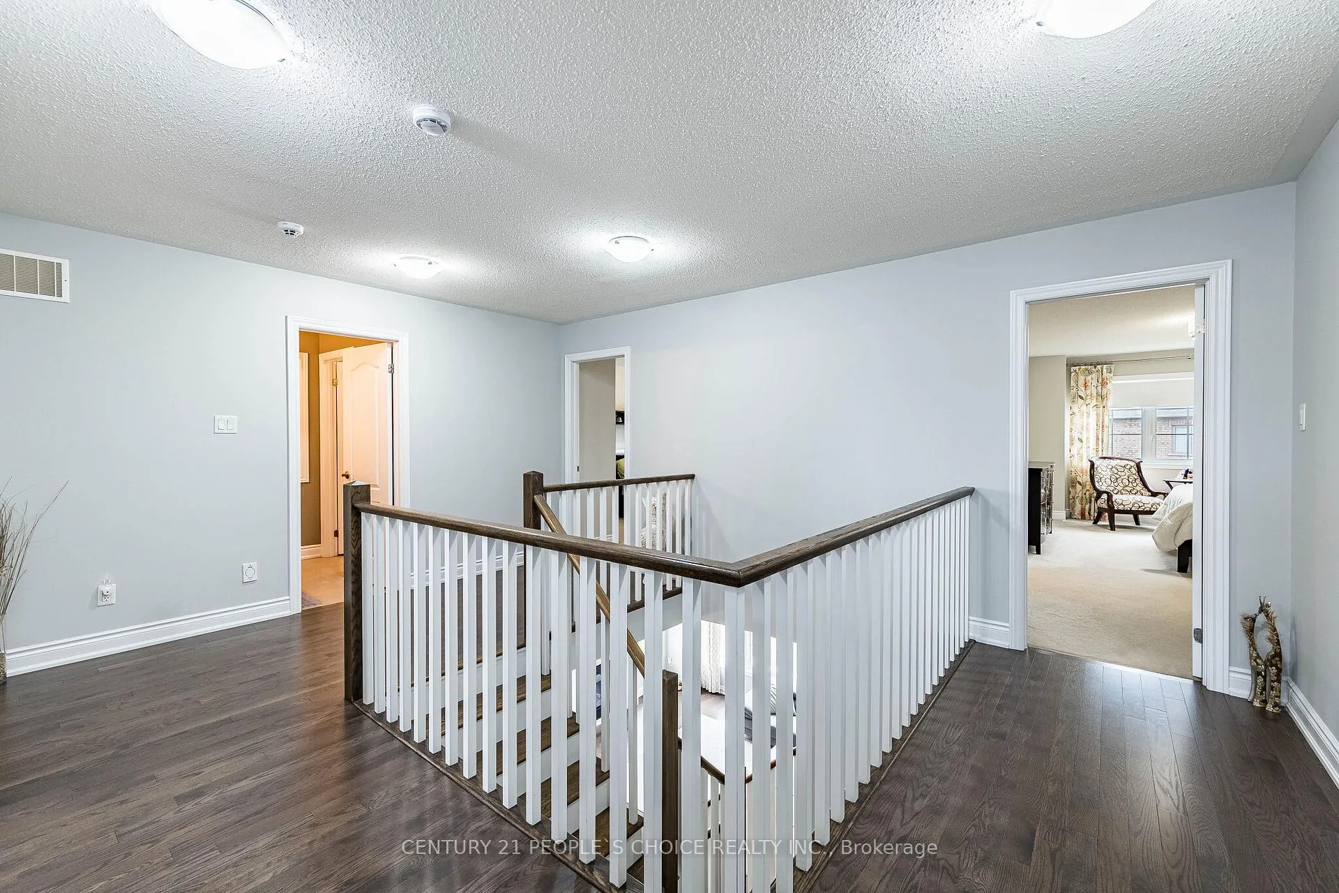 Photo 26 of 65 Honeyview Trail, Brampton, Bram East — HOMEH