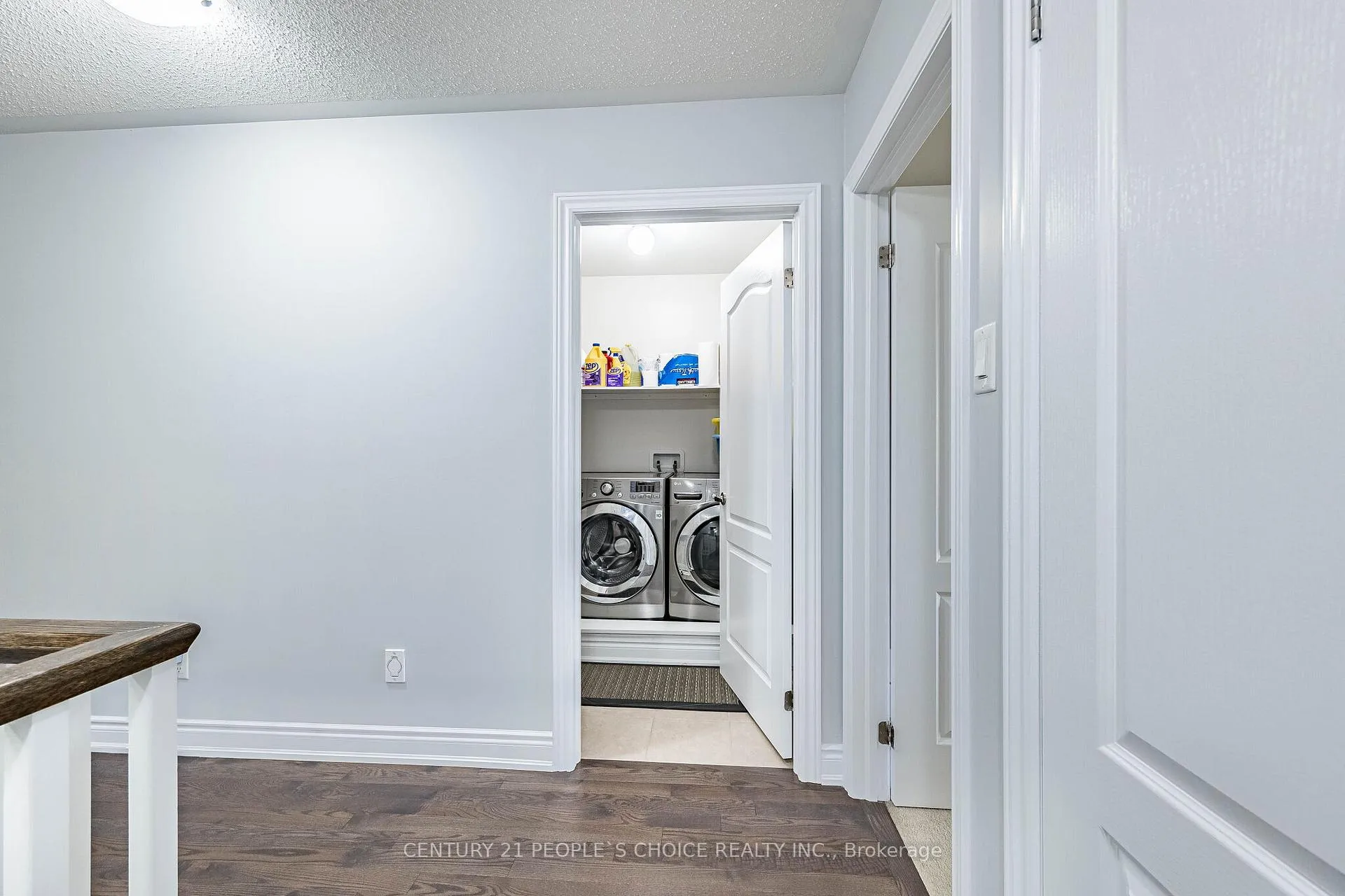 Photo 41 of 65 Honeyview Trail, Brampton, Bram East — HOMEH