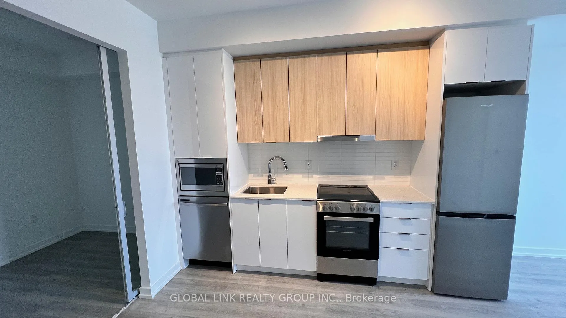 Photo 4 of Unit 1602, 9751 markham Road, Markham, Greensborough — HOMEH