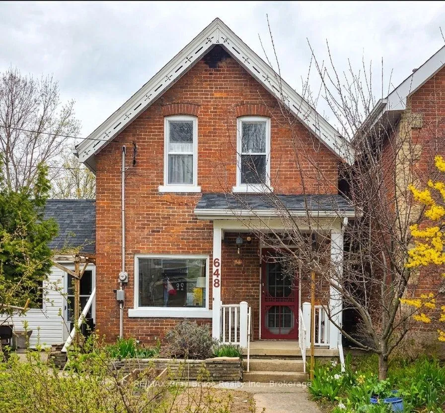 Photo 4 of 648 9th Street E, Owen Sound — HOMEH