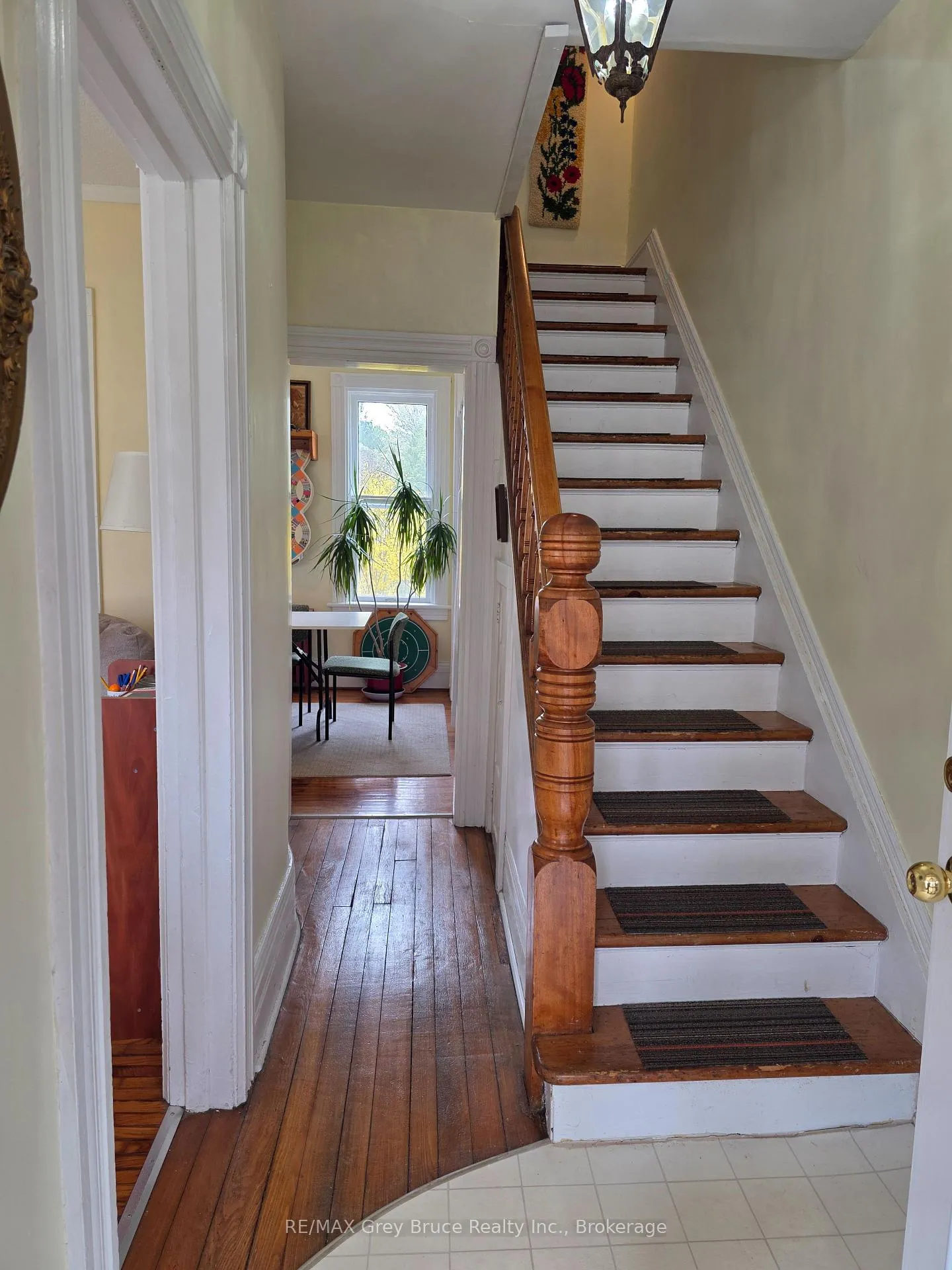 Photo 13 of 648 9th Street E, Owen Sound — HOMEH