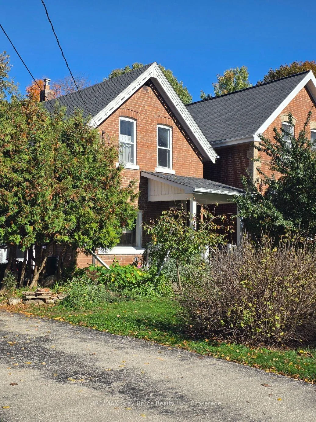 Photo 31 of 648 9th Street E, Owen Sound — HOMEH