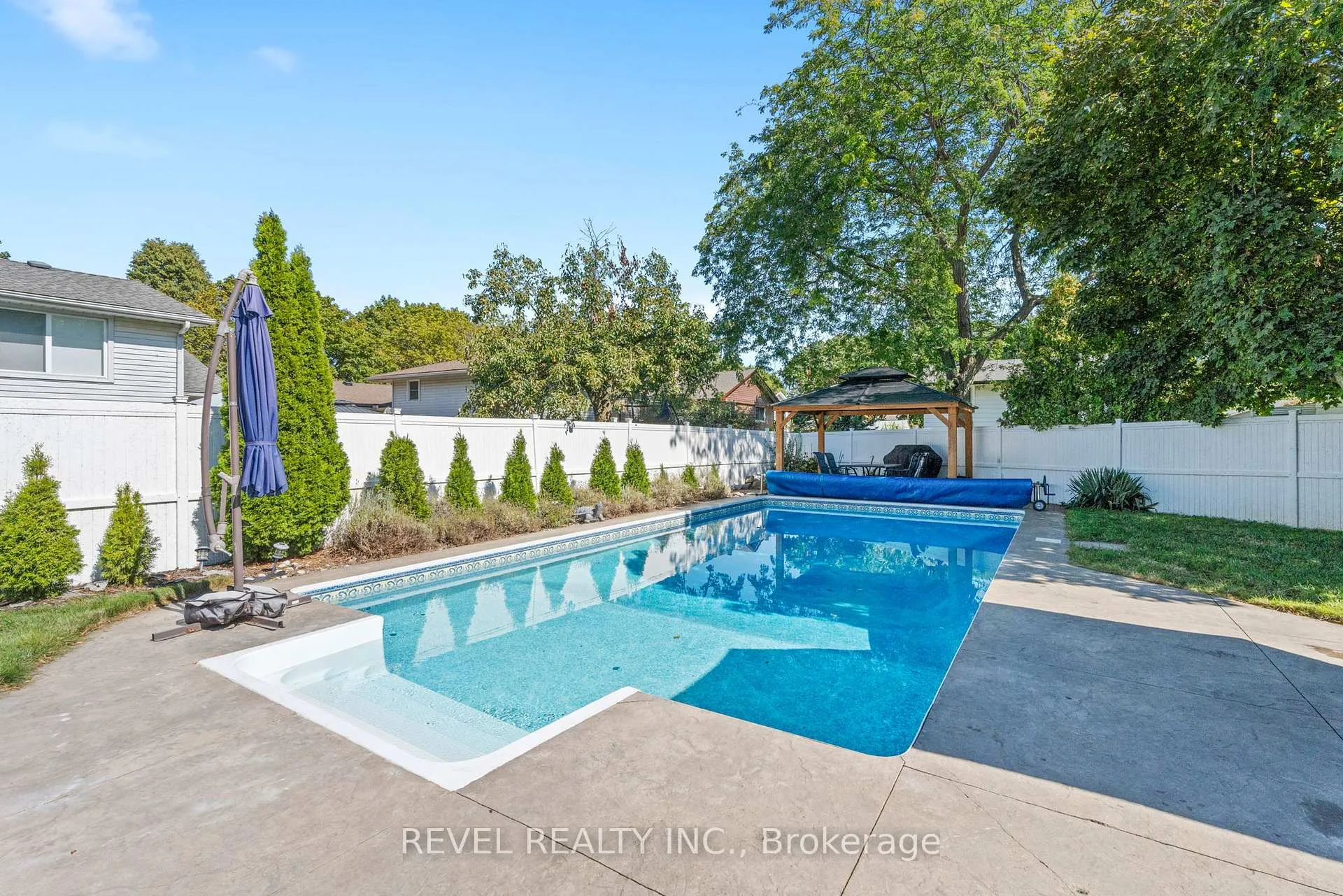 Photo 42 of 36 Cambria Drive, St. Catharines, Port Dalhousie — HOMEH