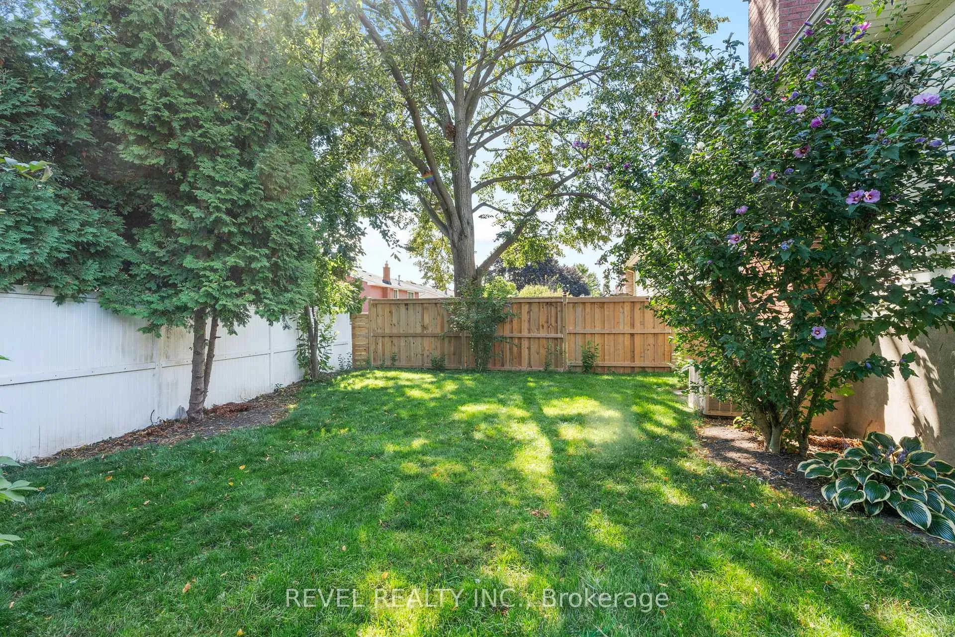 Photo 45 of 36 Cambria Drive, St. Catharines, Port Dalhousie — HOMEH